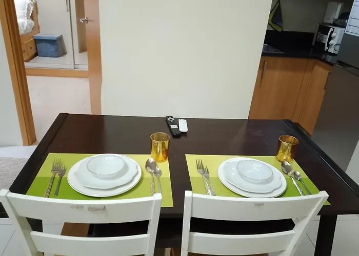 101-2br-1bed Quenn-1single-1-pullout 2 Sofa 2-cr Pool View With Balcony * Manilla